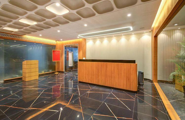 Pinnacle Grand Hotel Ahmedabad Exterior photo